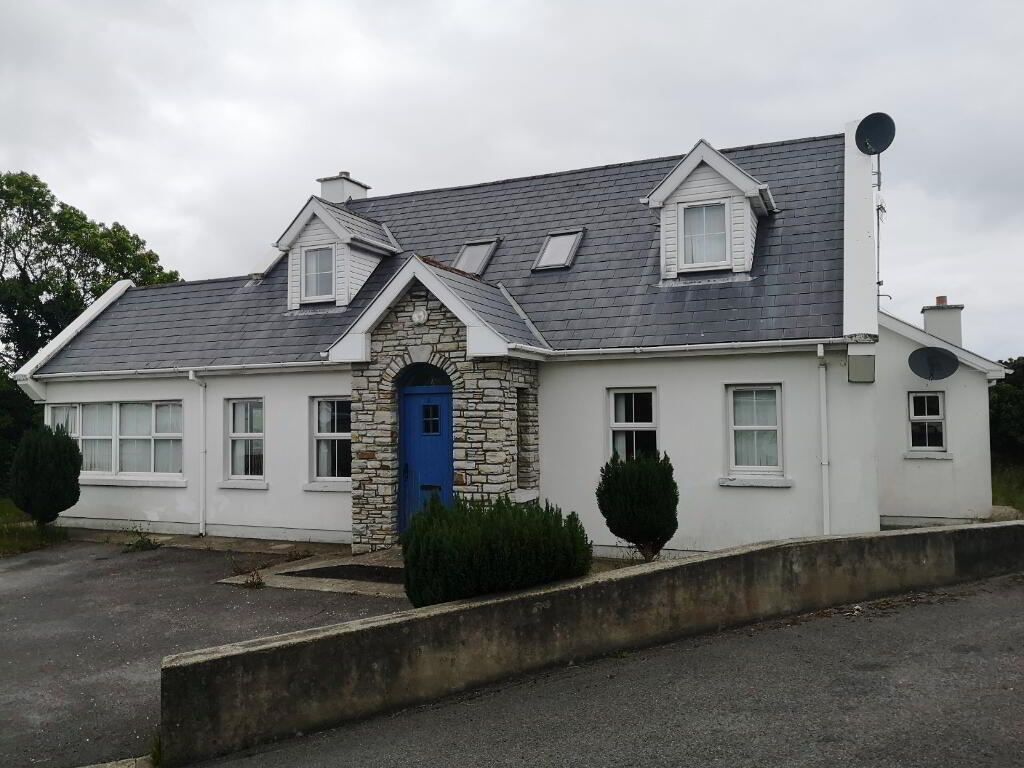 4 bedroom detached house for sale in Donegal, Ireland