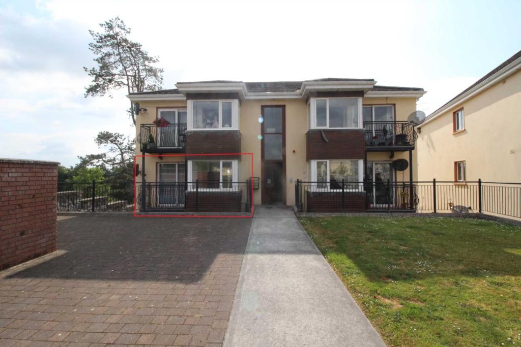 2 bedroom flat for sale in 93b Boheraroan, Newmarket On Fergus, Co