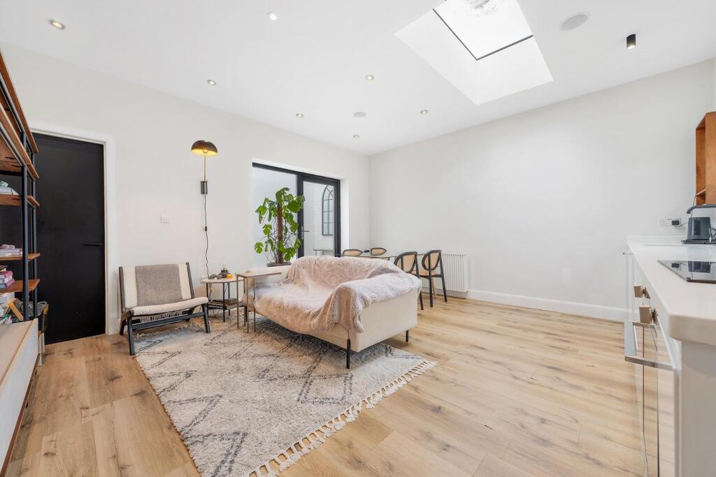 Main image of property: Coldharbour Lane, SW9