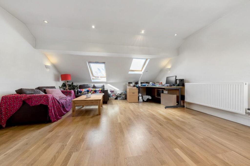 Main image of property: Brading Road, SW2