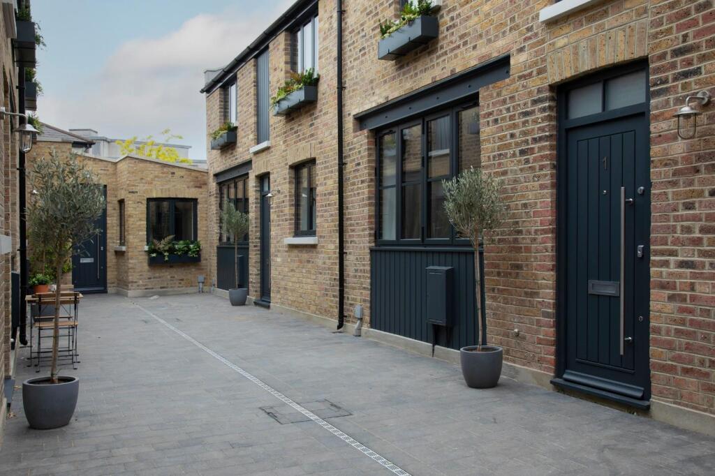 Main image of property: Brixtow Mews, SW2
