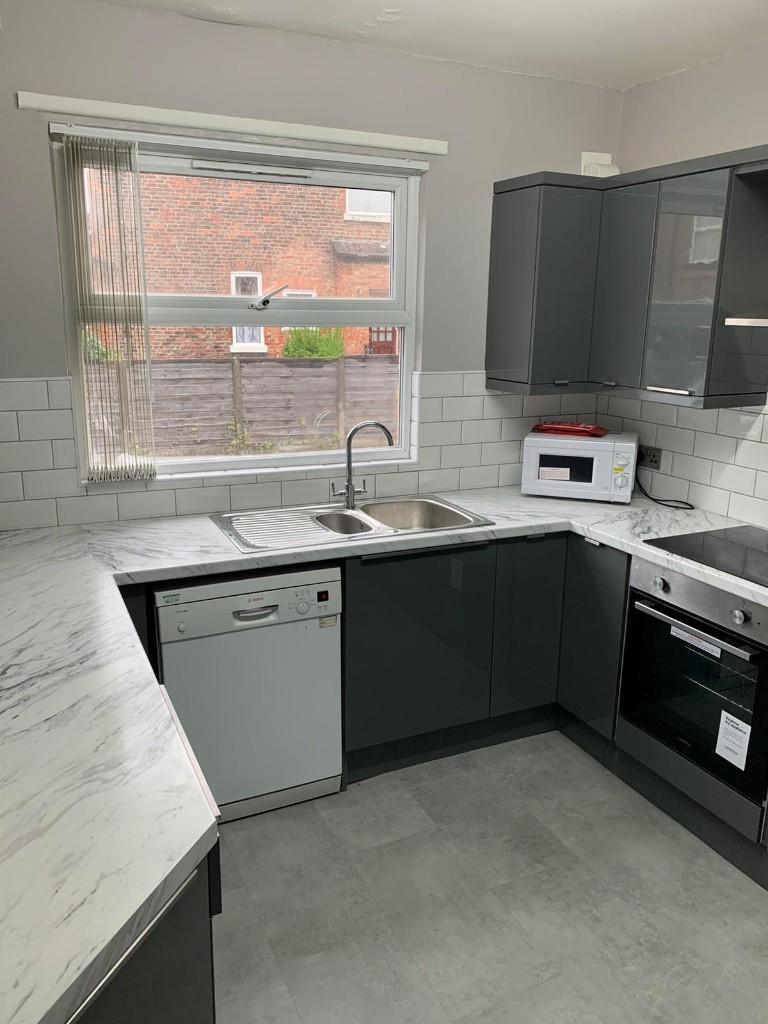 Main image of property: *STUDENT ONLY* 5 Burlington Road  - £160 per person per week - All Inclusive Bills!