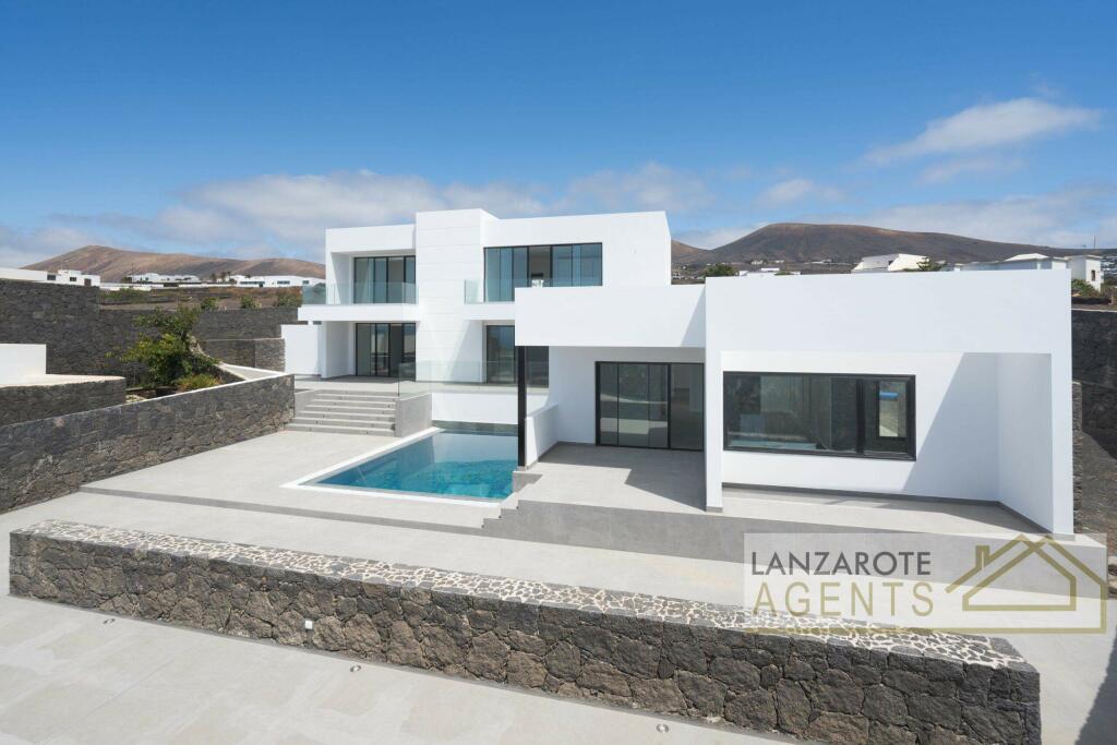 6 bedroom villa for sale in Canary Islands, Lanzarote, Macher, Spain