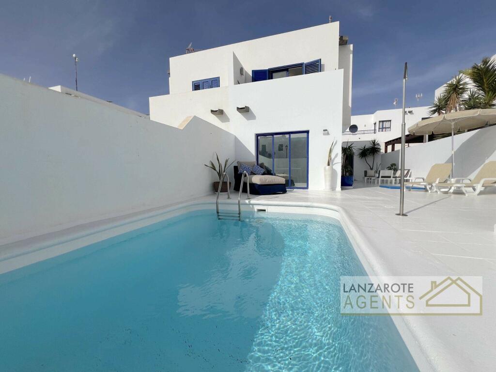 Main image of property: Canary Islands, Lanzarote, Playa Blanca