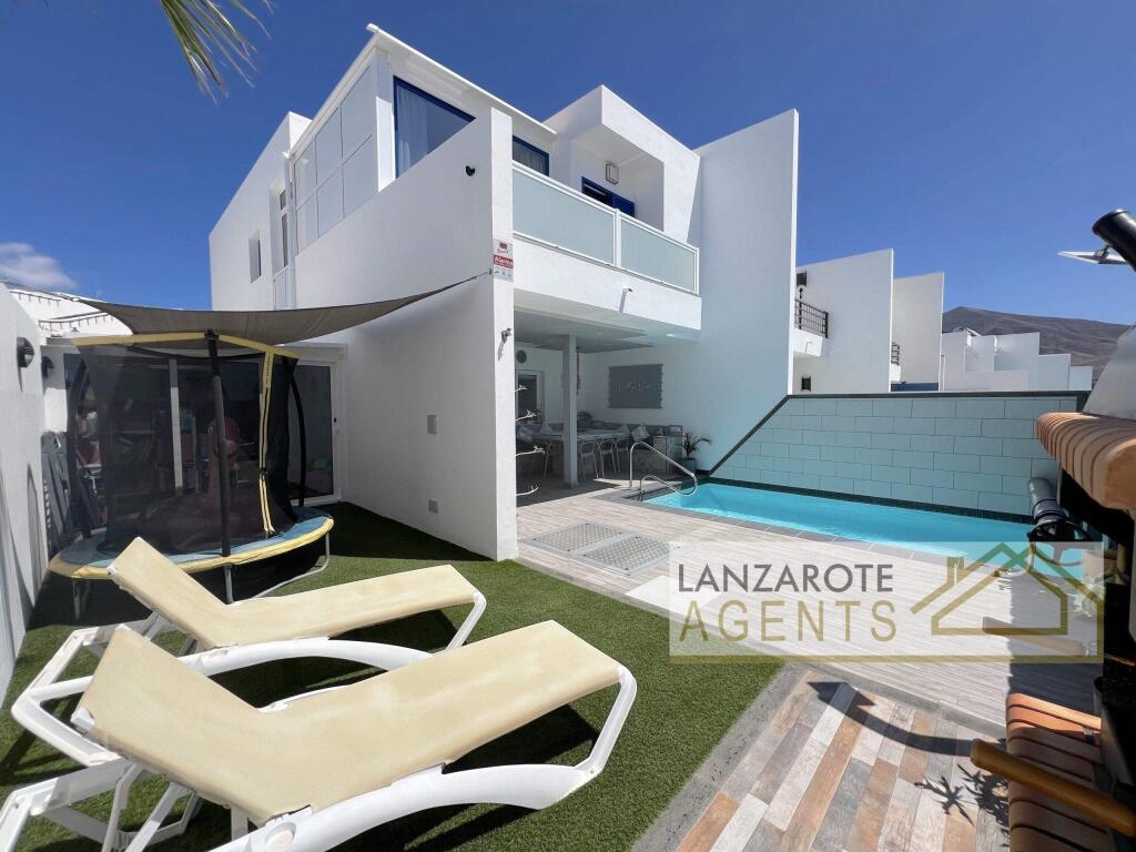 Main image of property: Canary Islands, Lanzarote, Playa Blanca