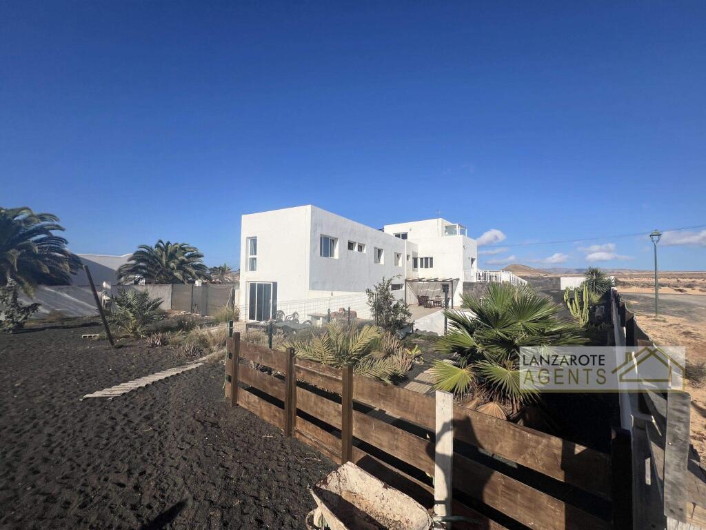 Main image of property: Canary Islands, Lanzarote, El Cuchillo