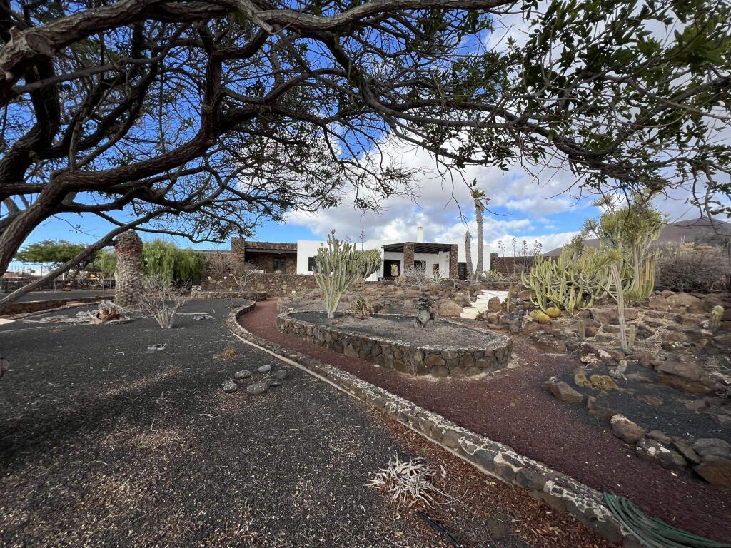 Main image of property: Canary Islands, Lanzarote, Las Breñas