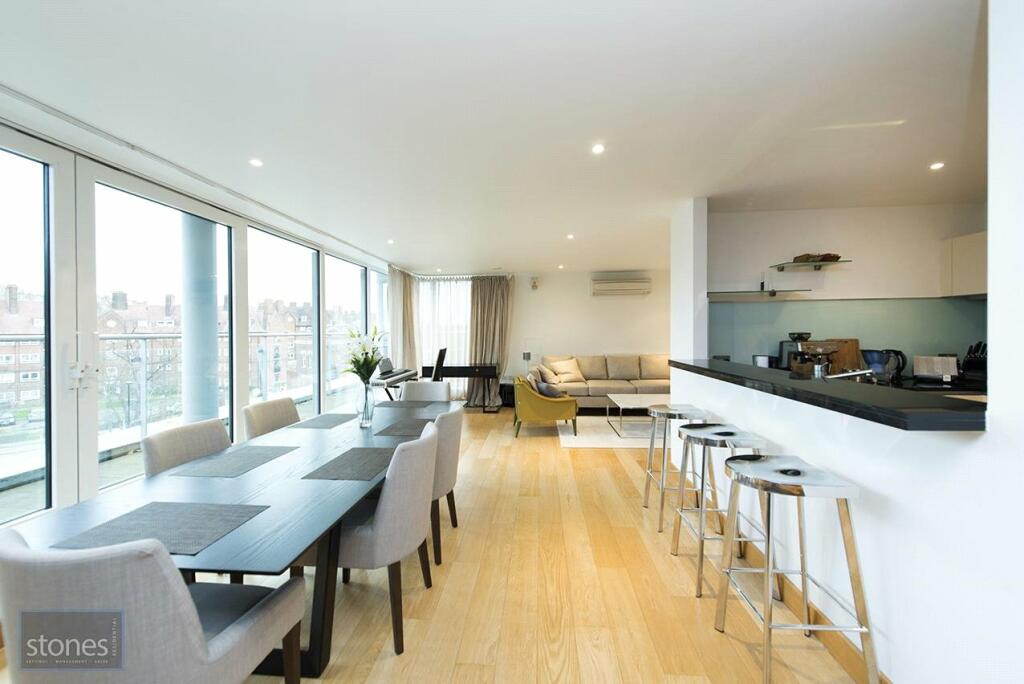 3 bedroom apartment for sale in Pond Street, Hampstead Heath, London, NW3