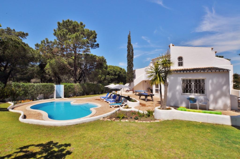 Villa for sale in Algarve, Quinta Do Lago, Portugal