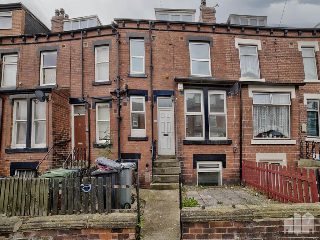 Main image of property: Woodlea Place, Beeston, 