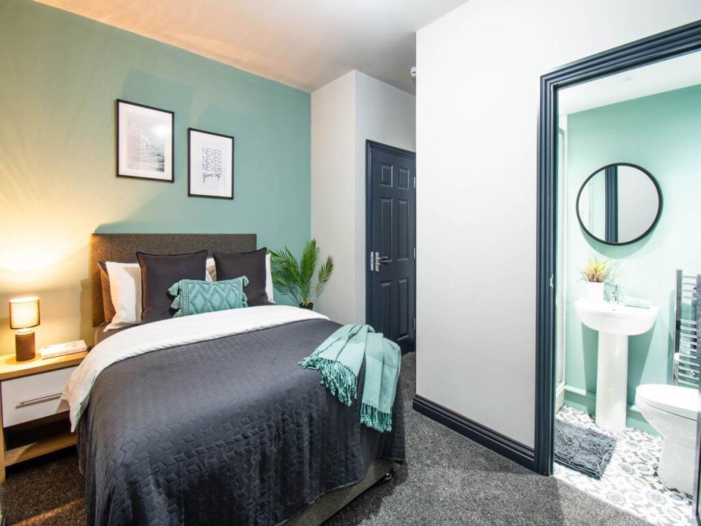 Main image of property: Westbury Mount (Room 2), Hunslet, Leeds