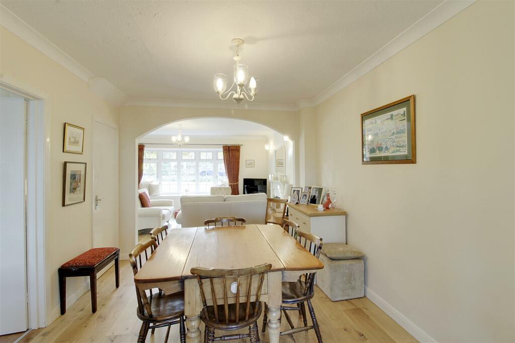 4 bedroom detached house for sale in Eastgate, Deeping St. James, PE6