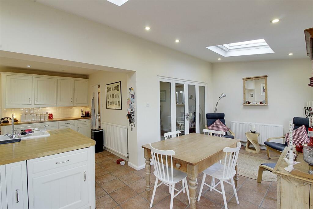 4 bedroom detached house for sale in Eastgate, Deeping St. James, PE6