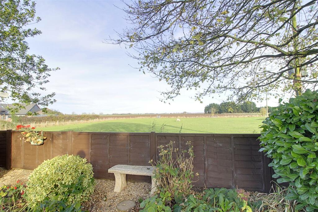 4 bedroom detached house for sale in Eastgate, Deeping St. James, PE6