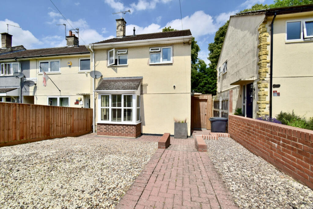 3 bedroom end of terrace house for sale in Kinross Avenue, Thurnby
