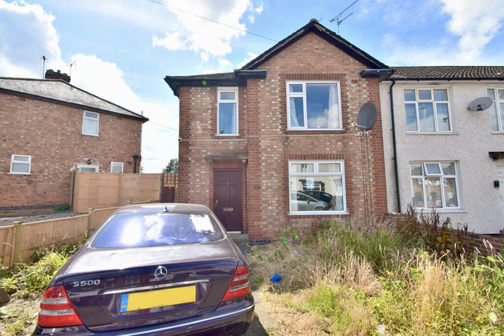 3 bedroom end of terrace house for sale in Folville Rise, Braunstone
