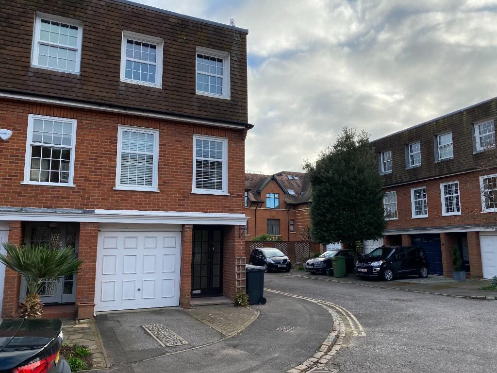 Main image of property: Queen Close, Henley-On-Thames, Oxfordshire, RG9