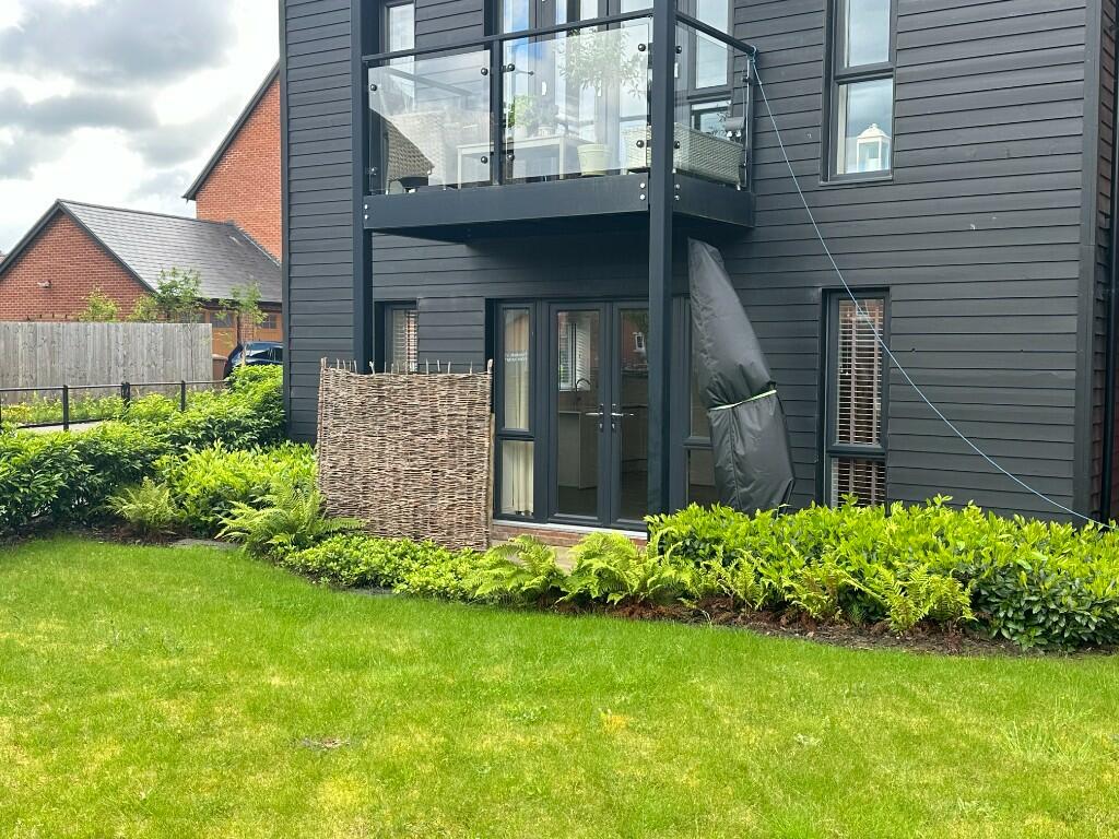 Main image of property: Barnsletts, Henley-On-Thames, Oxfordshire, RG9