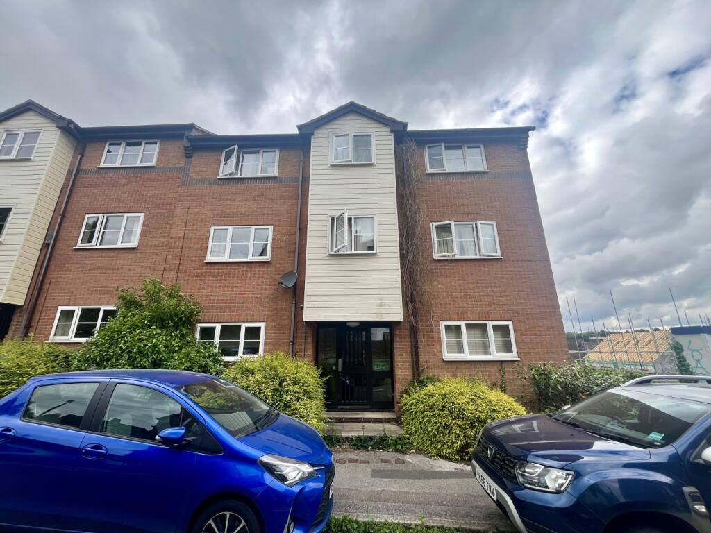 1 bedroom apartment for rent in Greenbank Court, Nottingham