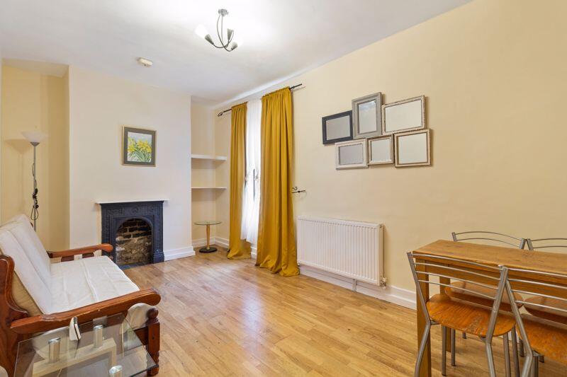 Main image of property: Kingswood Road, London