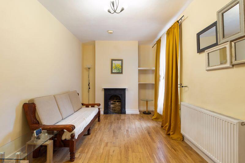 Main image of property: Kingswood Road, London