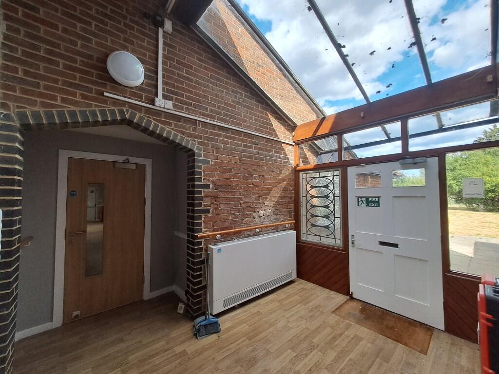 Main image of property: Arborfield Road, RG2