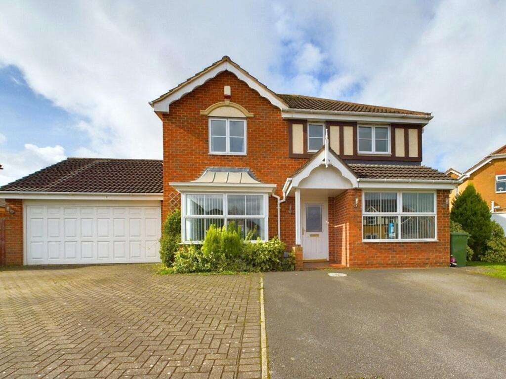 4 bedroom detached house for sale in Brookfield Way, Heanor, Derbyshire