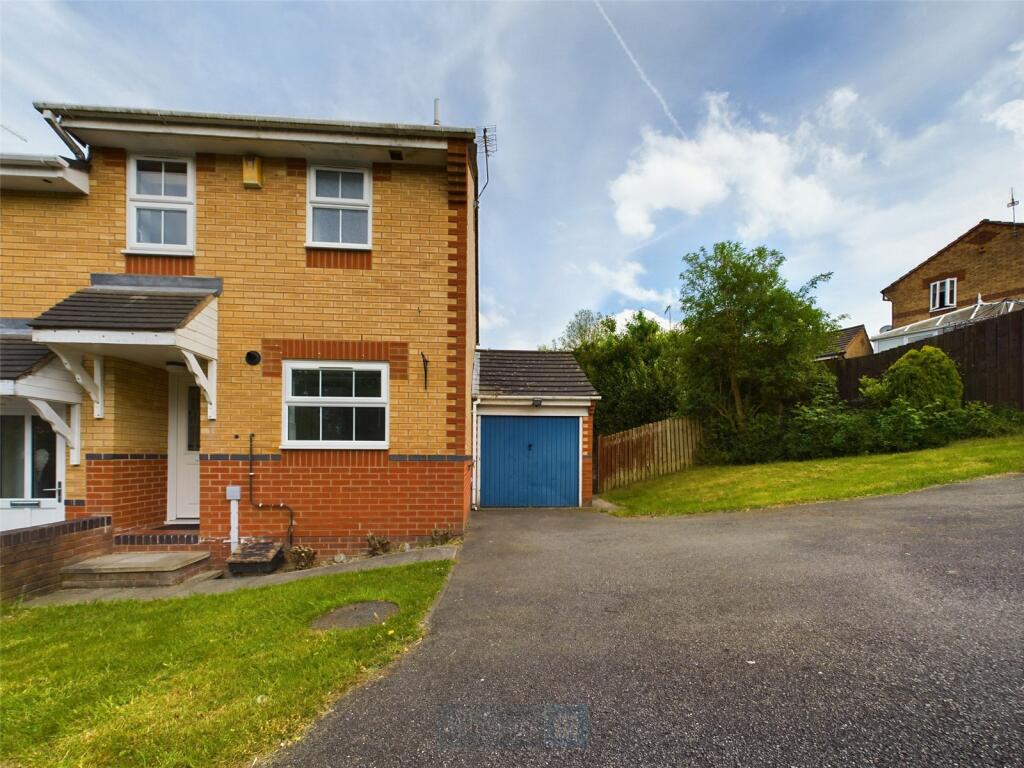 2 bedroom semidetached house for sale in Brockhall Rise, Heanor, Derbyshire, DE75