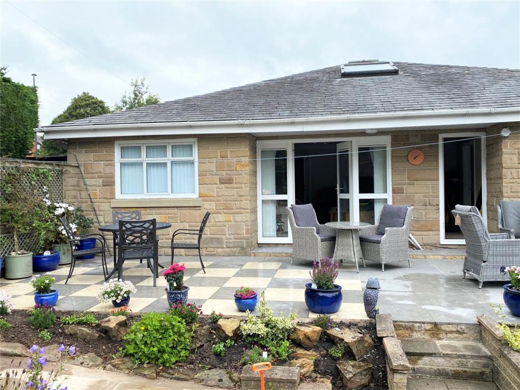 3 bedroom bungalow for sale in Ilkeston Road, Heanor, DE75