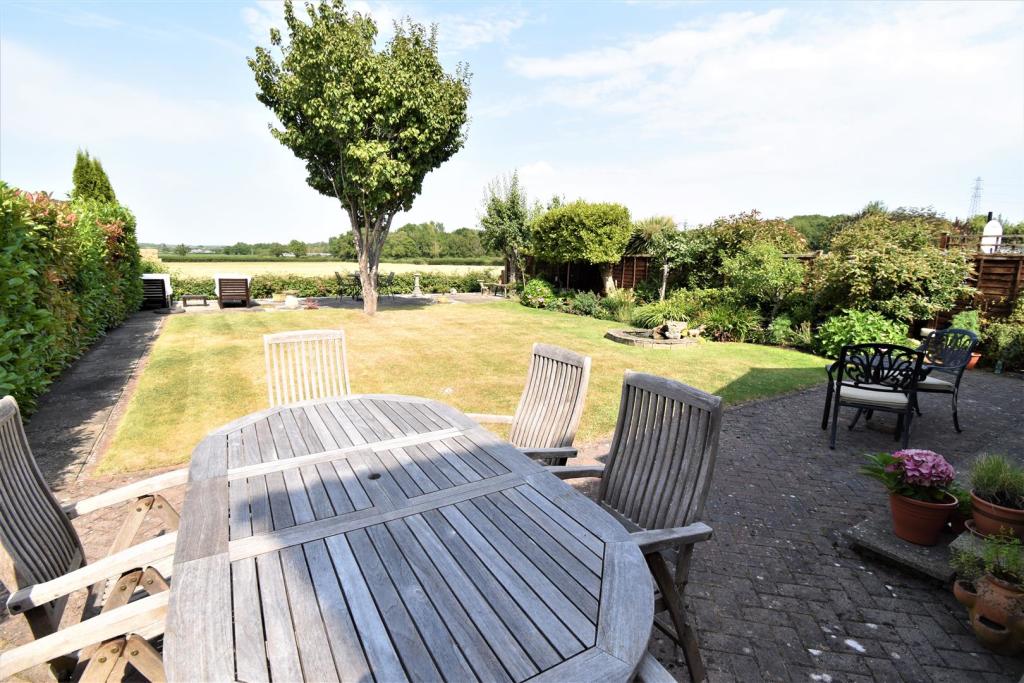 4 bedroom detached house for sale in Home Farm Way, Easter Compton, BS35