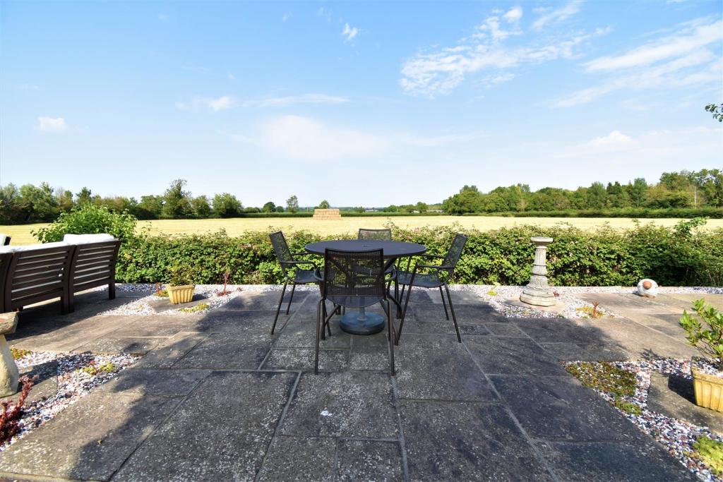4 bedroom detached house for sale in Home Farm Way, Easter Compton, BS35