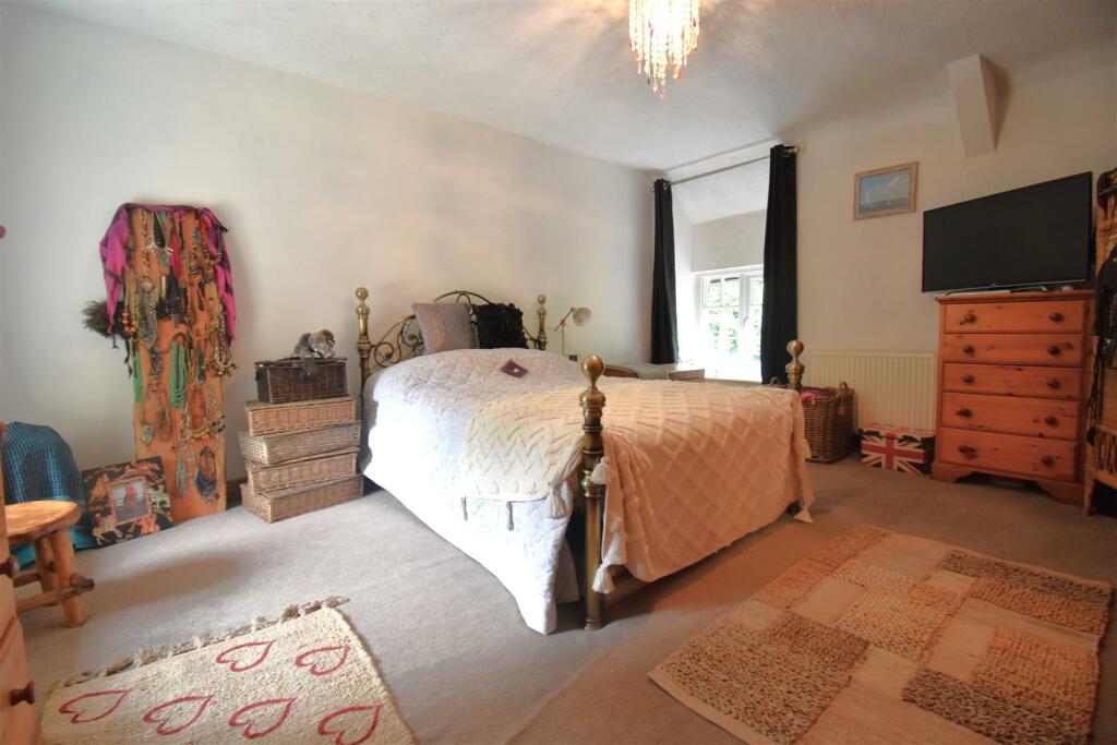 Additional property image - Unique Detached Period Home Set In Private 3/4 Acre Plot With Stables & Paddock