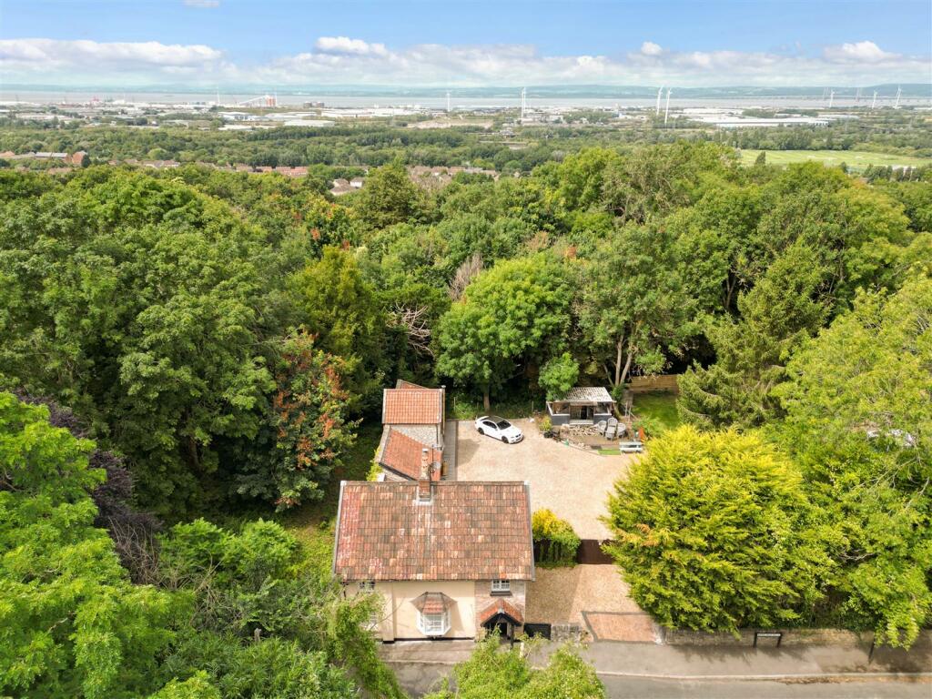 Additional property image - Unique Detached Period Home Set In Private 3/4 Acre Plot With Stables & Paddock