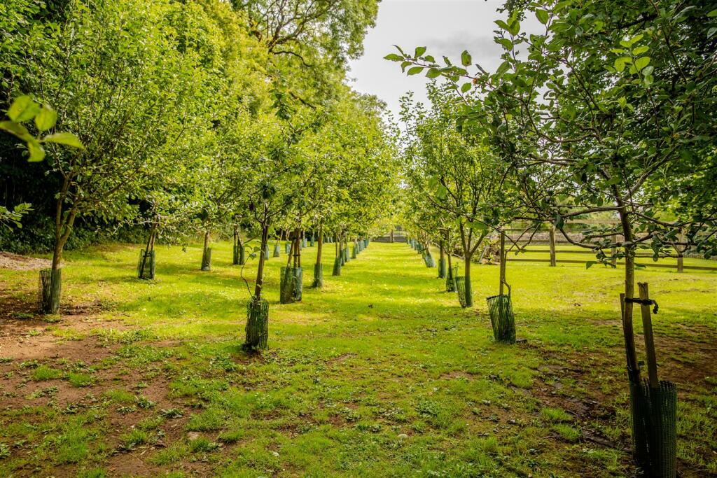 Additional property image - Hyatts Wood Road, Backwell, North Somerset