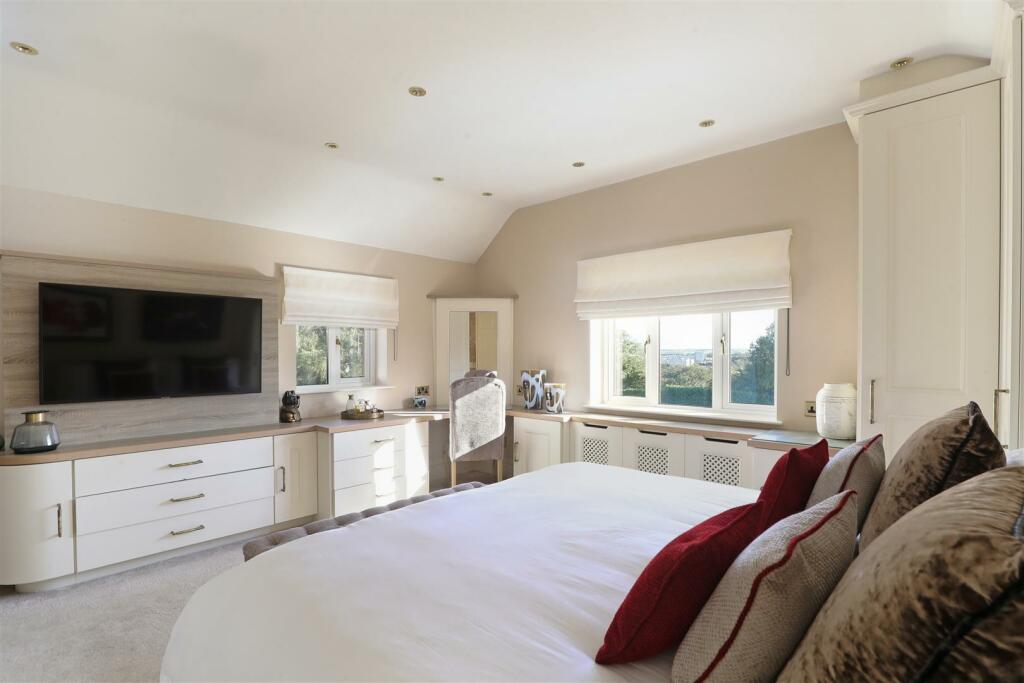 Additional property image - Hyatts Wood Road, Backwell, North Somerset