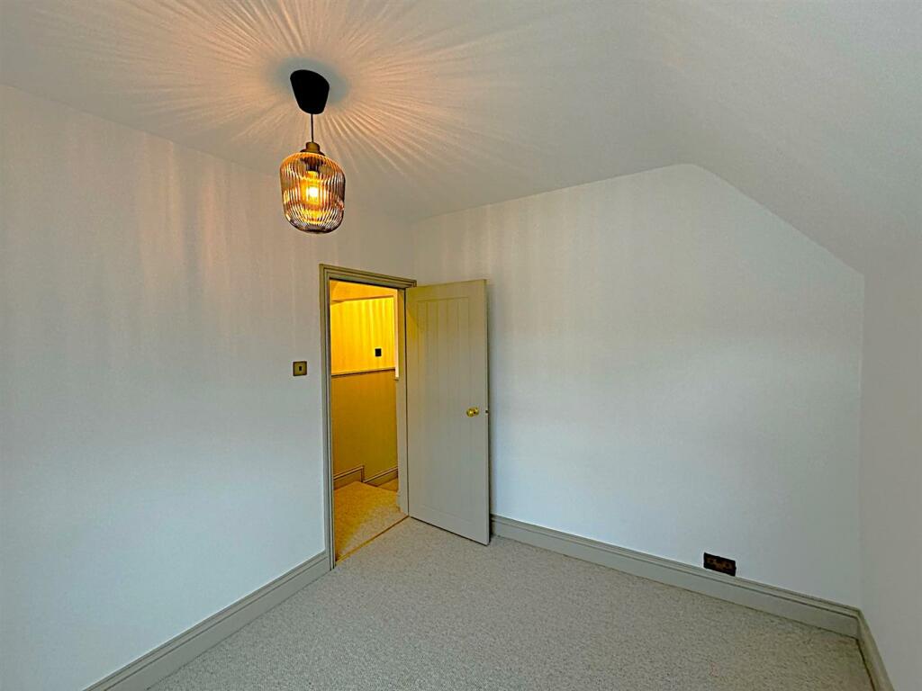 Additional property image - Beautiful Refurbished Cottage Set In The Heart Of Westbury Village