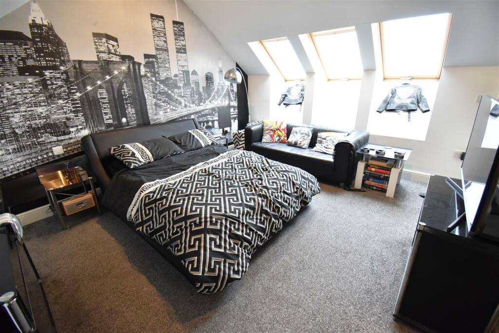 Additional property image - Sheepwood Road, Henbury