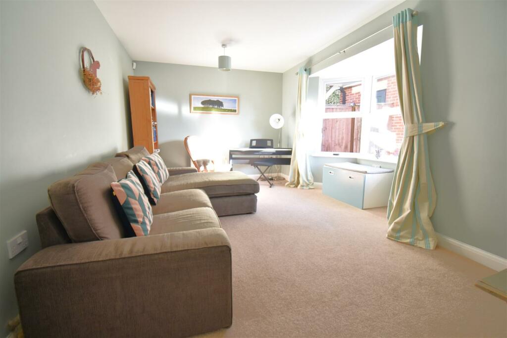 Additional property image - Superb House in Henleaze, Bristol