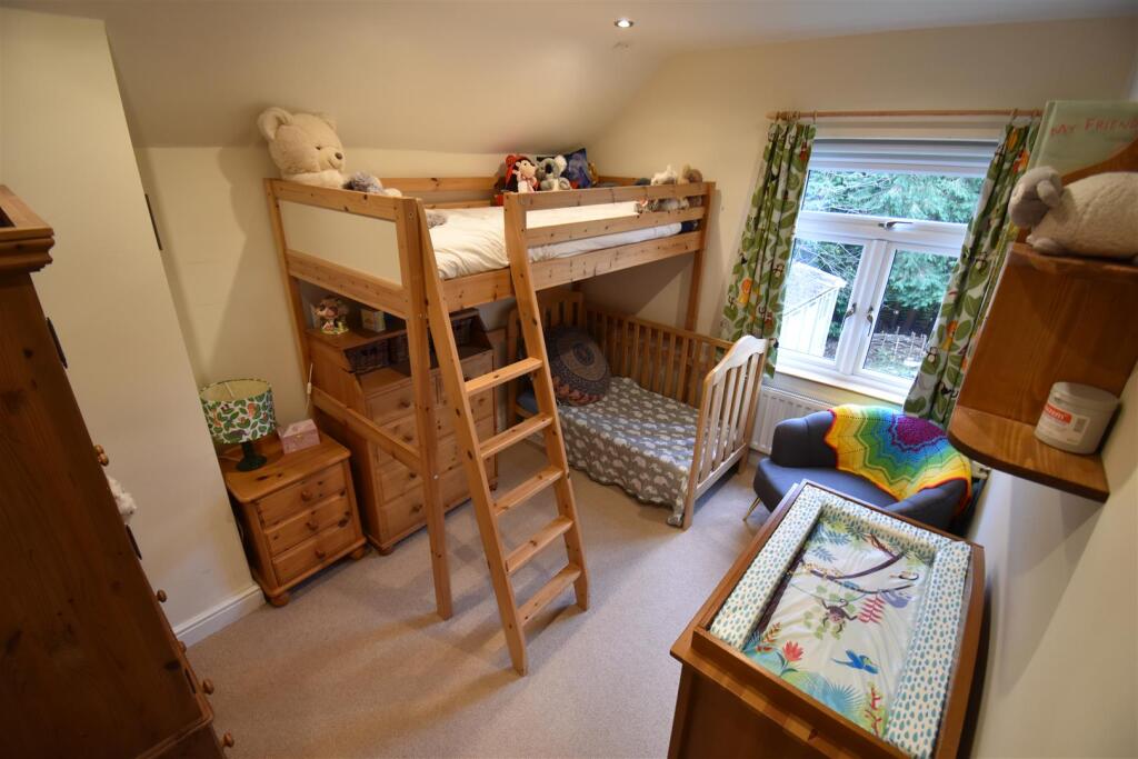 Additional property image - Beautiful Home on Lake Road, Bristol
