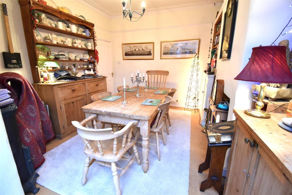 Additional property image - Delightful Extended Period Home Adjacent To Bishop Rd School in BS7