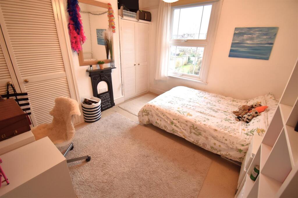 Additional property image - Delightful Extended Period Home Adjacent To Bishop Rd School in BS7