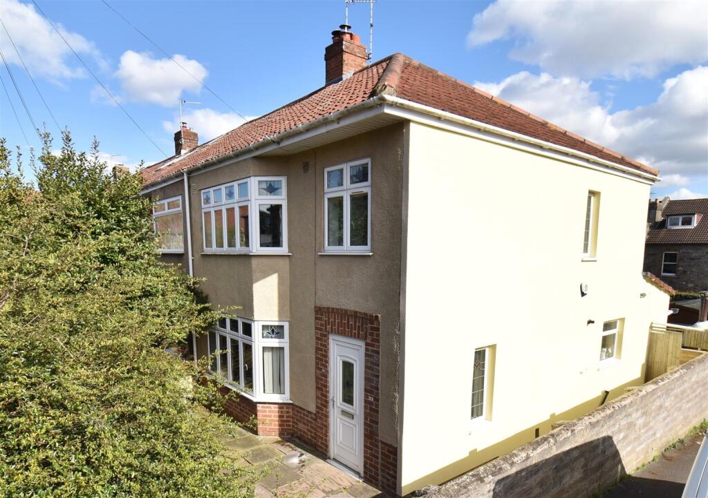 Main image of property: Wonderful Three Bed Home Close to St Andrews Park , Bristol