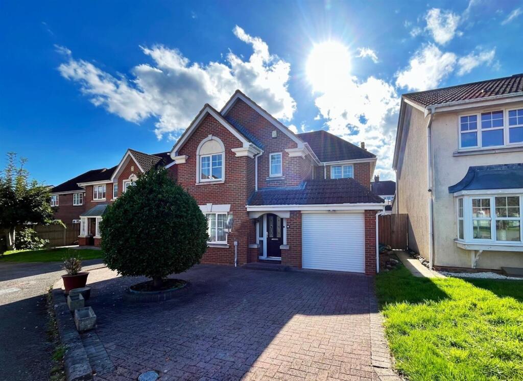 Main image of property: The Furlong a Popular Modern Development on the Edge of Henleaze