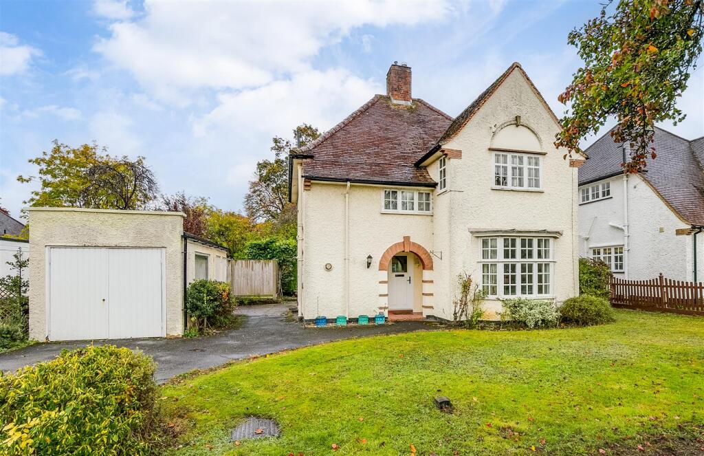 Main image of property: Souberie Avenue, Letchworth Garden City