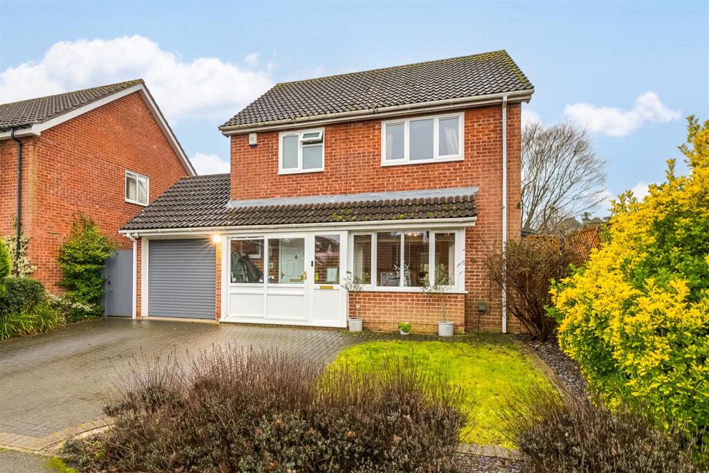 Main image of property: Unwin Close, Letchworth Garden City