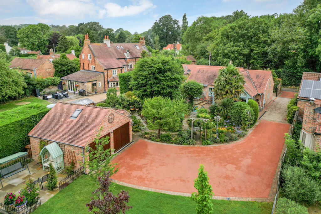 Main image of property: Old Main Road, Bulcote, NG14