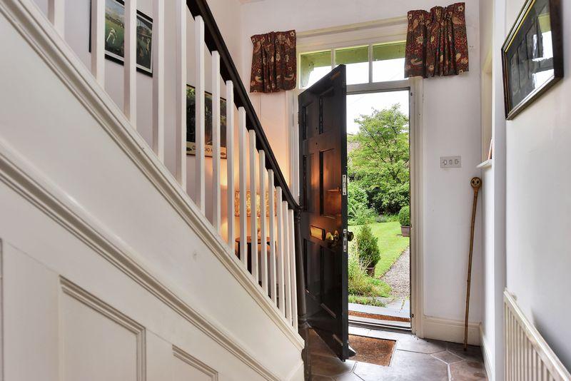 4 bedroom detached house for sale in Gonalston Lane, Hoveringham, NG14