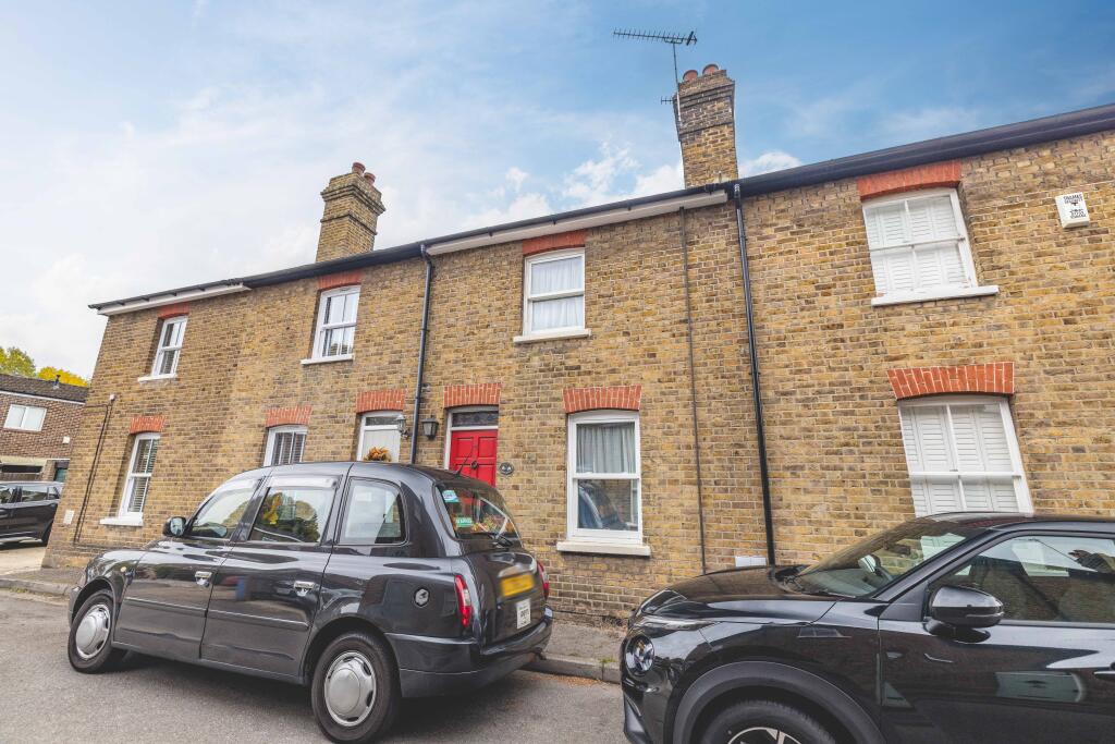 Main image of property: Datchet Place, , Datchet