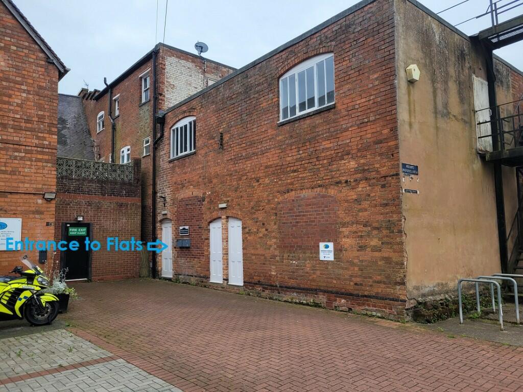 Main image of property: 67 High Street, Bromsgrove, Worcestershire, B61