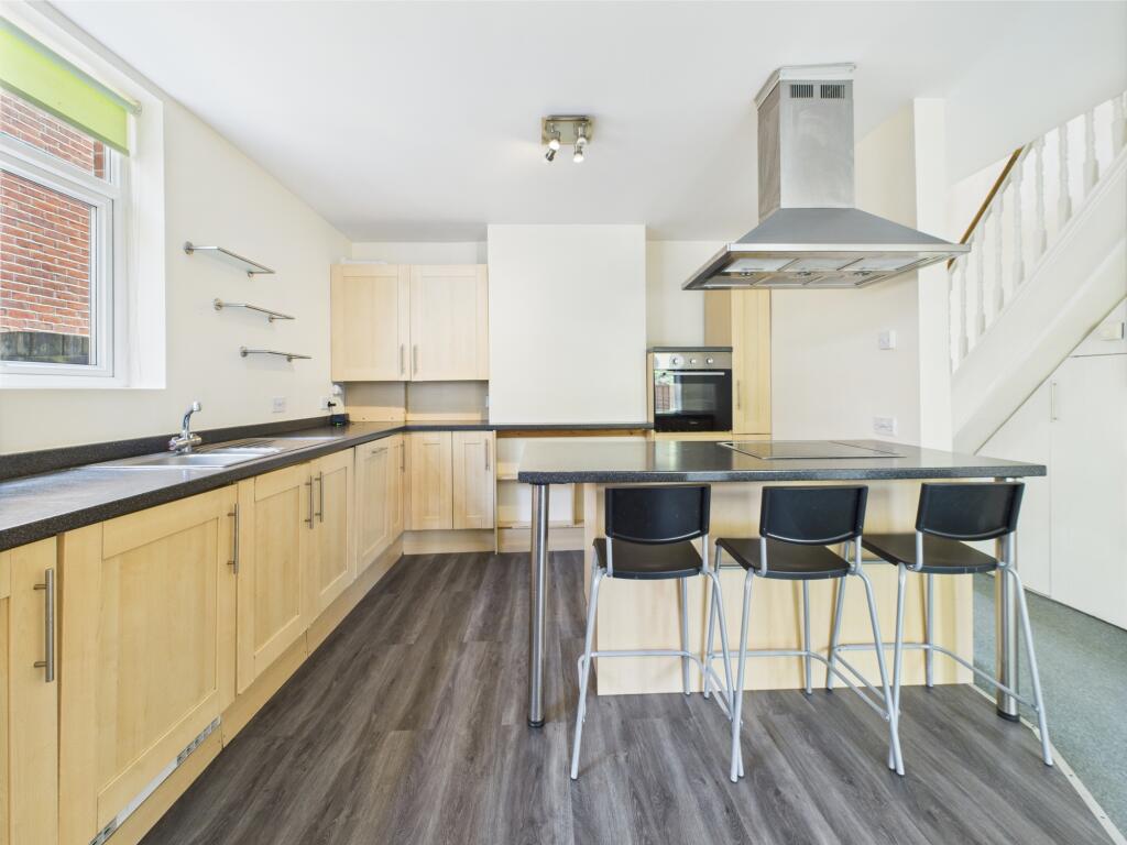 Main image of property: Heatherdeane Road, Highfield, Southampton, SO17